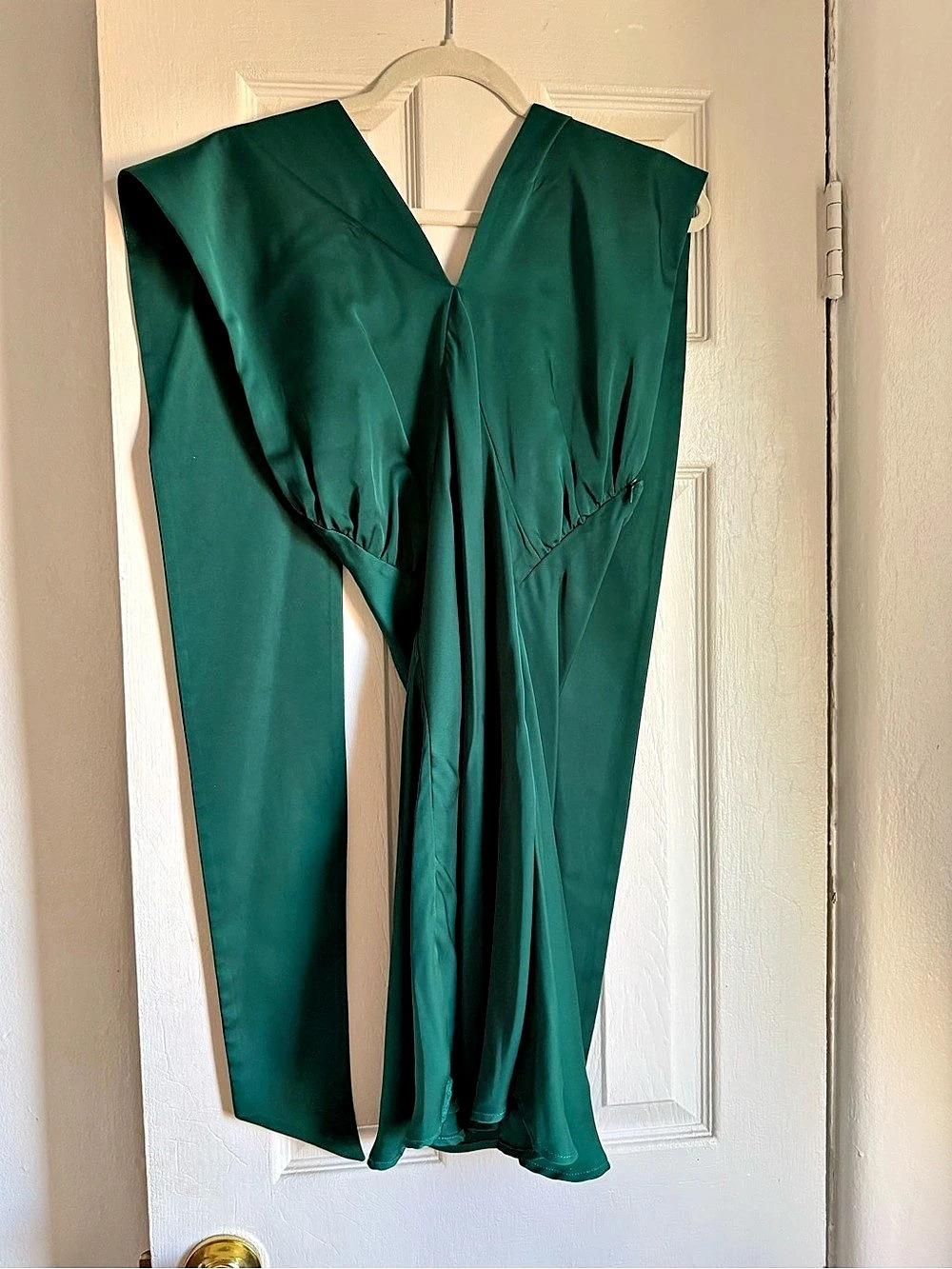 MESHKI Green Maxi Dress Like New